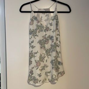 Floral silky tank top. size XS. EUC.